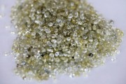 英美資源集團(tuán)出售戴比爾斯的計(jì)劃因鉆石產(chǎn)量削減而變得復(fù)雜