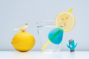 如何分析保險公司的財務健康狀況？