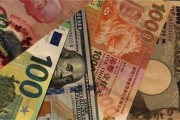美元八月暴跌2.23%！歐元英鎊強勢崛起，非農或將引爆外匯市場新一輪行情！