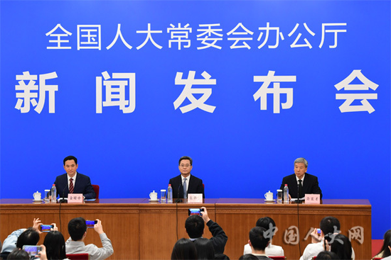 化債“組合拳”！權威解讀來了